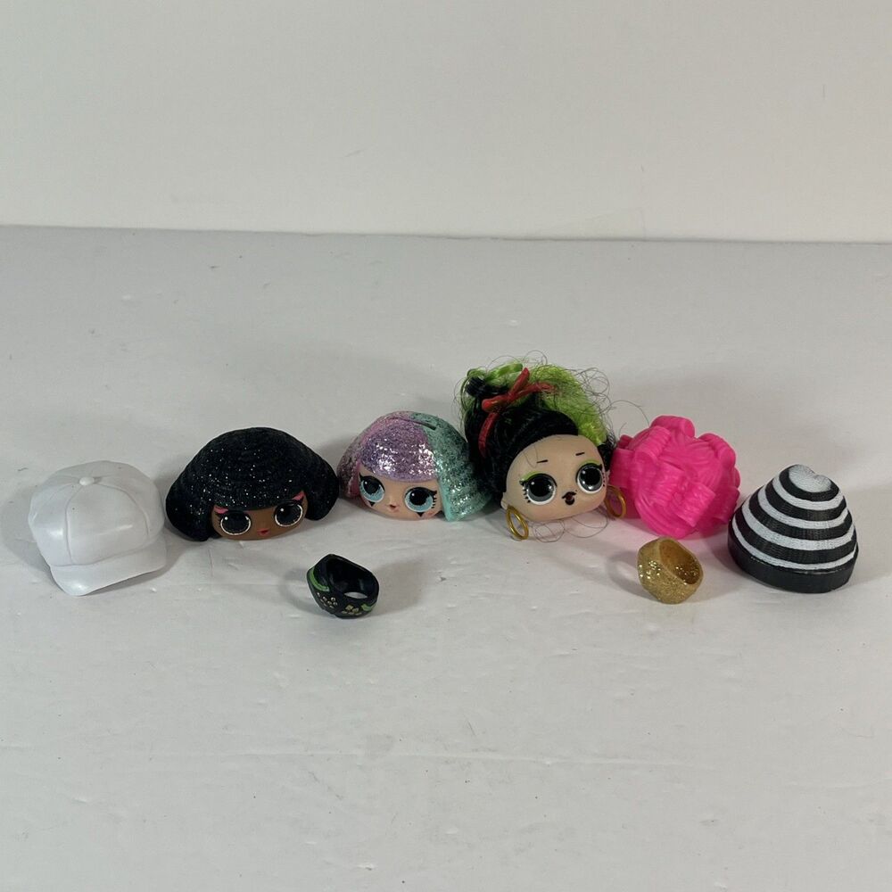 LOL Surprise Jet Set QT Doll 2017 & Accessories 8 Pieces
